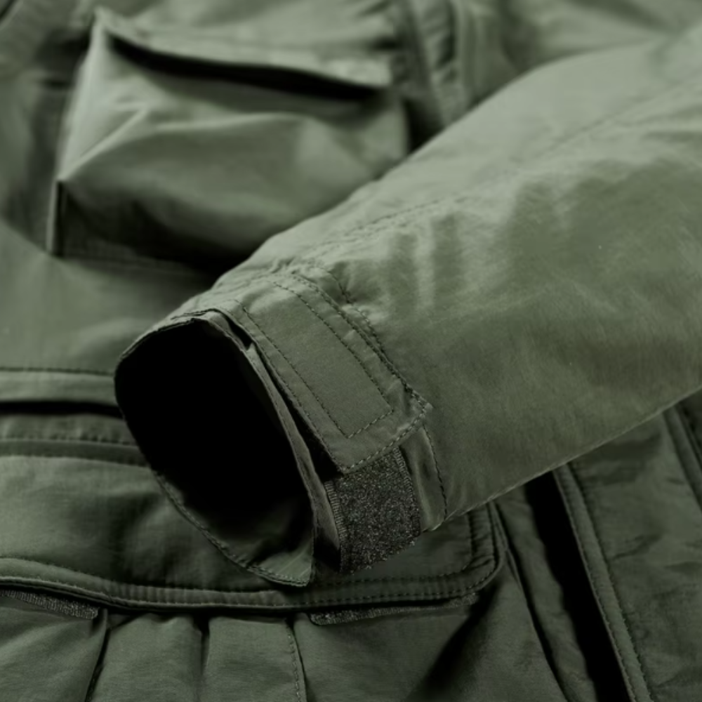 Elegant jacket for outdoors