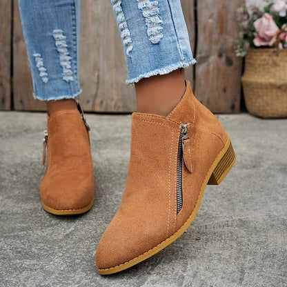 Ambreline – Orthopaedic leather ankle boots with zip fastening