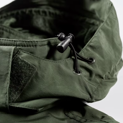 Elegant jacket for outdoors