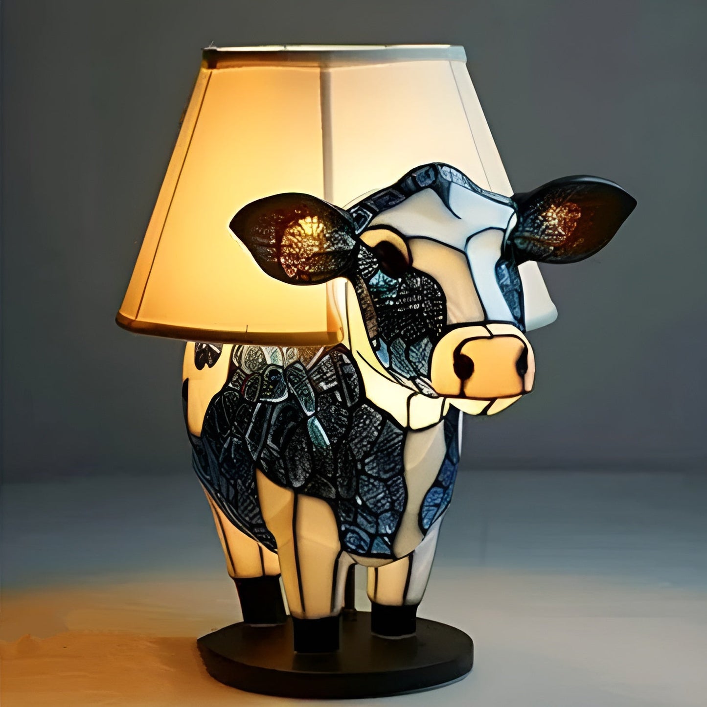 Maisone – Magical Cow Lamp in Coloured Glass